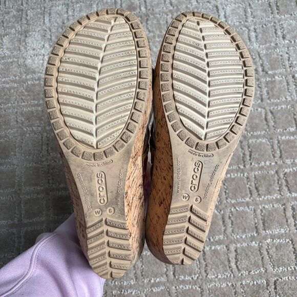Crocs A-Leigh Sandal Cork Wedge Platform Women's 8 Brown Tan Leather Shoes - Picture 6 of 7
